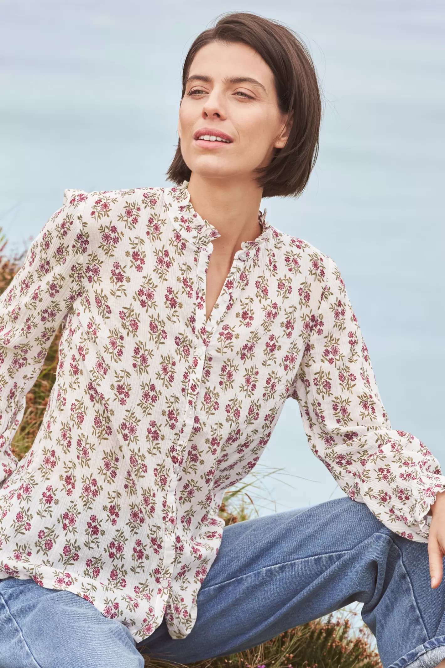 Flash Sale Garden Plot Shirt Women Tops